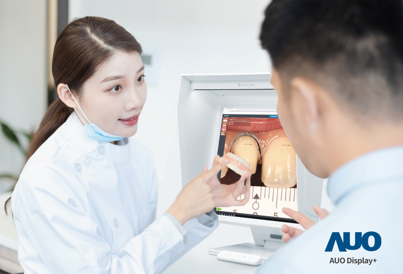 達擎積極投入牙科領域，瞄準牙技所數位轉型趨勢，與成軍滿周年的子公司原色口腔數位，展現智慧牙技整合方案的落地成果，加速推動牙科與假牙製作流程數位化