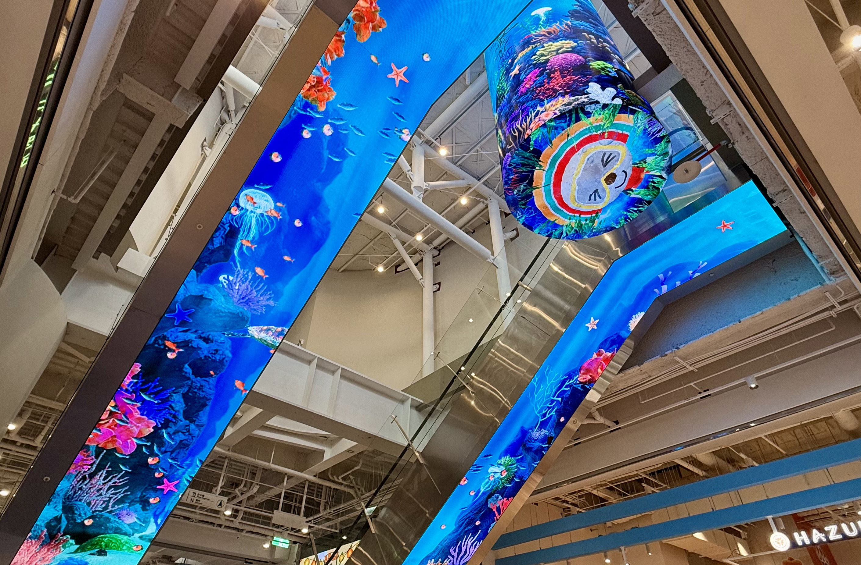 達擎與傑可達整合先進顯示技術與軟硬體應用服務，提供一系列大型LED顯示解決方案，為全新改裝開幕的「清水服務區」佈局嶄新視覺體驗。